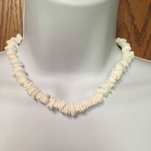 Natural Shell Necklace 🌴